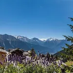 Berghaus Toni Hotel 2*