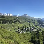 Berghaus Toni Hotel