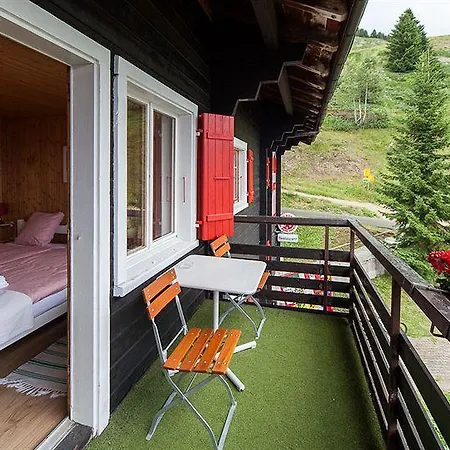 Berghaus Toni Hotel